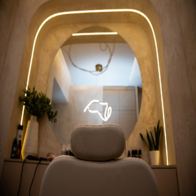 Dora Beauty Bar-img-1